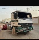 اكترس مديل 2003 مكينة والقير والشاصي على الشرط, Trucks & Special Vehicles, Mercedes truck