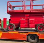 سيزرلفت ومان لفت ورافعات شوكيه وجي سي بي للايحار, الشاحنات , معدات للإيجار