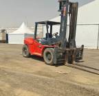 رافعات شوكيه رافعات تلسكوبيه رافعات مقصيه للايجار , الشاحنات , رافعة