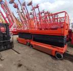 سيزر لفت6متر 8متر 10متر 12متر 14متر 16متر كهرباء ل, الشاحنات , رافعة