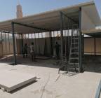 ساندوتش بانل بج, موضوعساندوتش با, التجار والبناء