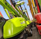 scissor lifts& manlifts re, الشاحنات , رافعة