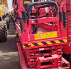 Manlifts and scissor lift rent, الشاحنات , رافعة