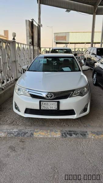 تويوتا كامري 20