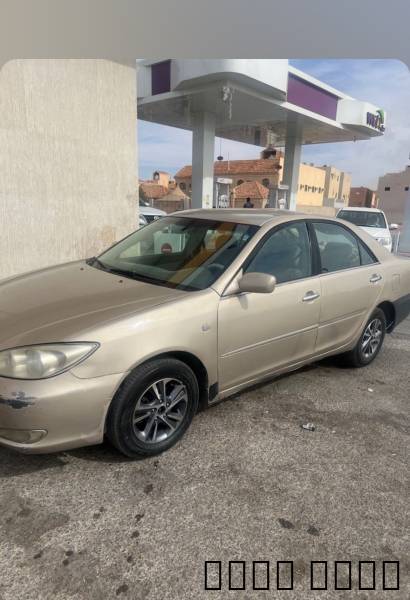 للبيع كامري 200