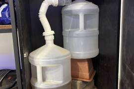 مغسلة مُتنقله للبيع صُنع يدوي وبدائي, Home and Garden, Furniture