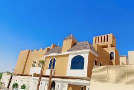 معلم قراميد والحديد , الأعمال ومكاتب