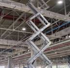 رافعات كهربائيه, Trucks & Special Vehicles, Equipment for rent