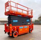 رافعات كهربائيه, Trucks & Special Vehicles, Equipment for rent