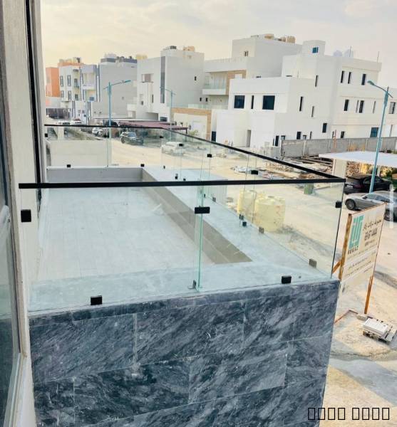 زجاج سيكوريت جد, زجاج سيكوريت جد, التجار والبناء, الزجاجون