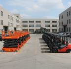 رافعات شوكية فوركلفت للايجار سيزرلفت للايجار , الشاحنات , رافعة