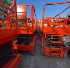 سيزرات ليفت متوفرة للايجار وكرينات ومان ليفت متوفر, النقل والخدمات اللوجستية