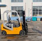 سيزر لفت للايجار بجميع امتارها وانواعه , الشاحنات , رافعة