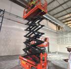 سيزرات لفت للايجار جميع المقاسات , الشاحنات , رافعة